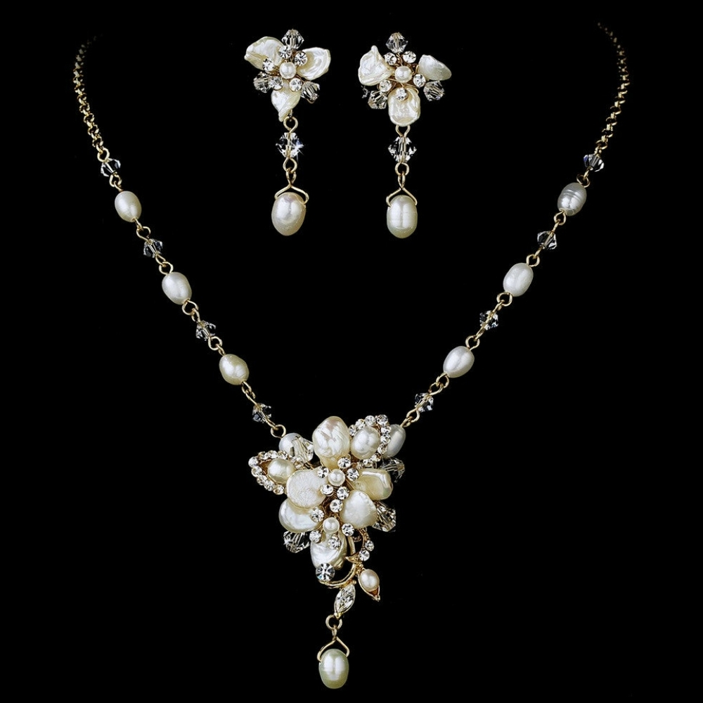 Blushing Freshwater Pearl Jewelry Set